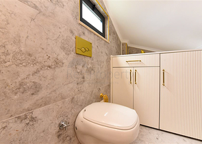 Designer renovated villa 5+1