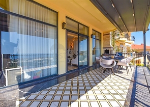 Designer renovated villa 5+1