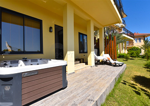 Designer renovated villa 5+1