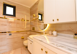 Designer renovated villa 5+1