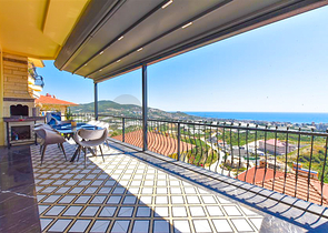 Designer renovated villa 5+1