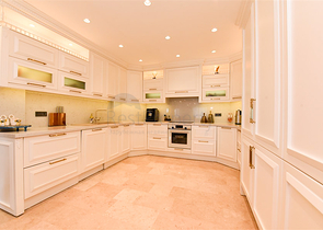 Designer renovated villa 5+1