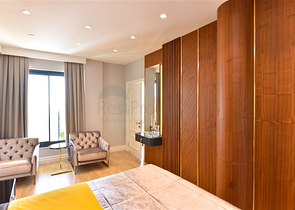 Designer renovated villa 5+1