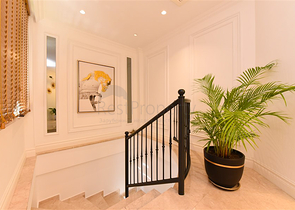 Designer renovated villa 5+1