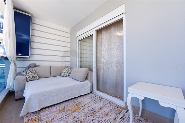 1+1 apartment for rent in one of the complexes of Tosmur district