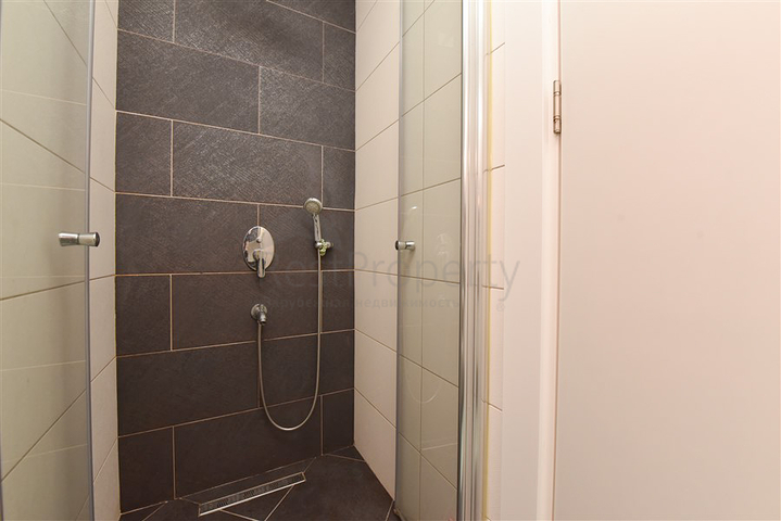 1+1 apartment for rent in one of the complexes of Tosmur district