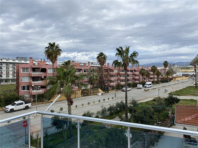 6+2 villa with pool in Konakli area