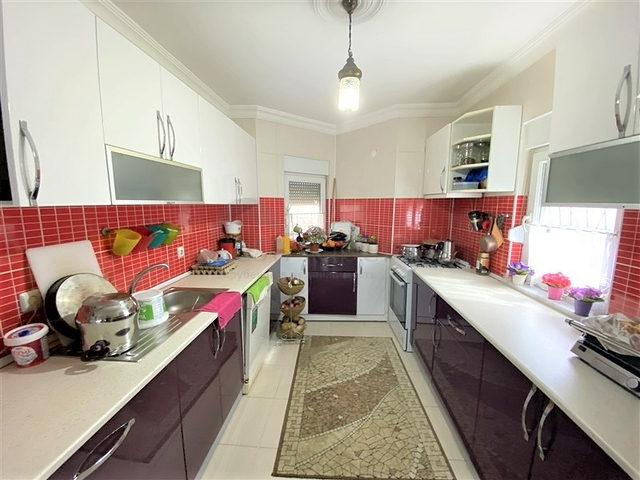 6+2 villa with pool in Konakli area