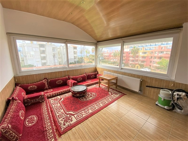 6+2 villa with pool in Konakli area