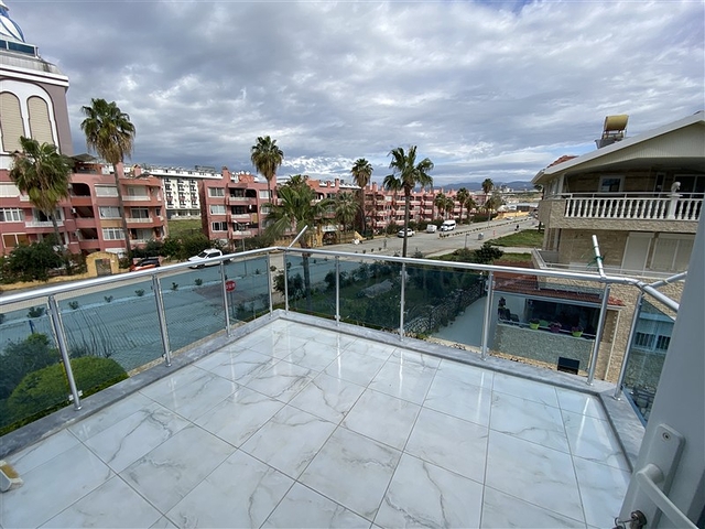 6+2 villa with pool in Konakli area