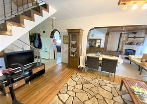 6+2 villa with pool in Konakli area