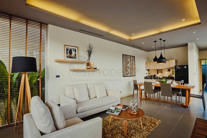 Three-bedroom villas with private pool 10 minutes from the sea