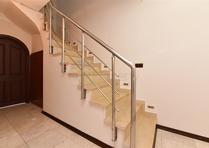 Spacious 3+1 penthouse from the owner with a separate kitchen 200 meters from the sea in the Oba area