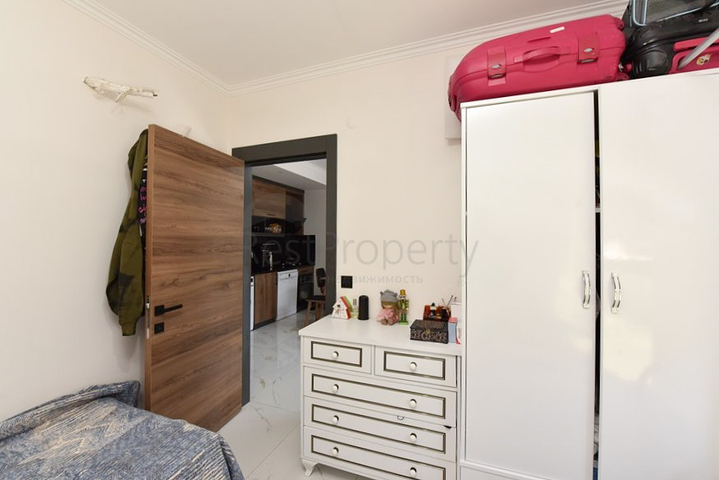 New apartment in the Oba area in a complex with infrastructure