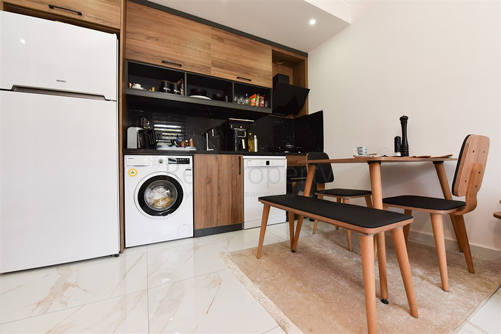 New apartment in the Oba area in a complex with infrastructure