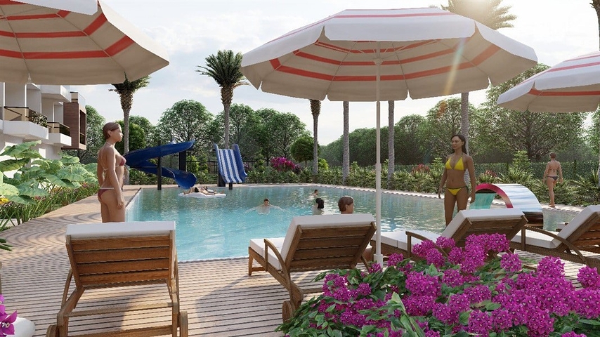 The complex is just 600 meters from the sea in Mersin