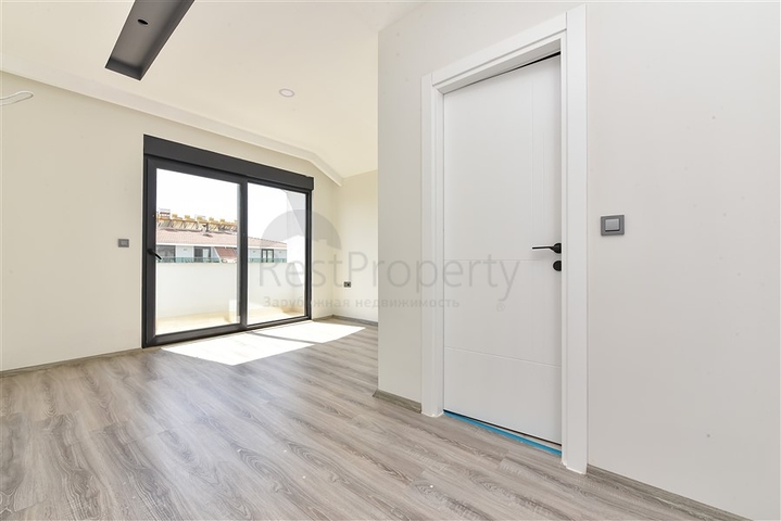 Spacious apartment in a new complex in Oba district