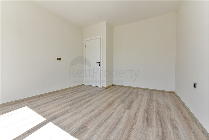 Spacious apartment in a new complex in Oba district