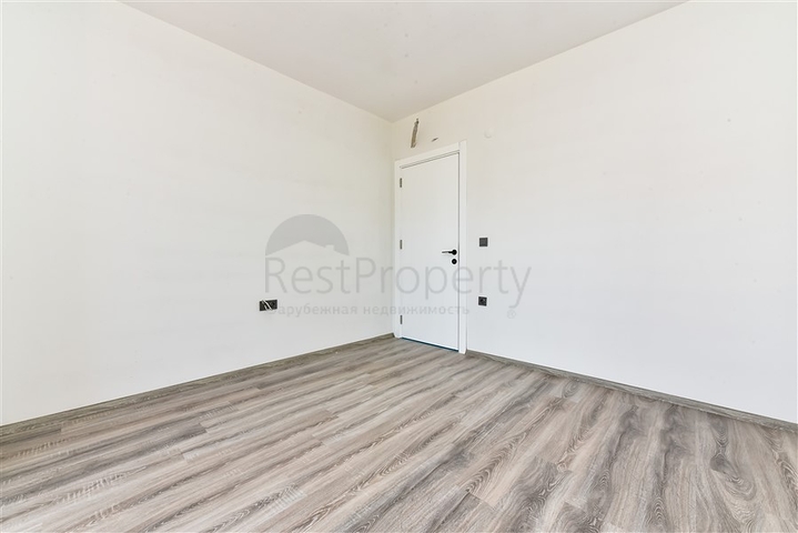 Spacious apartment in a new complex in Oba district