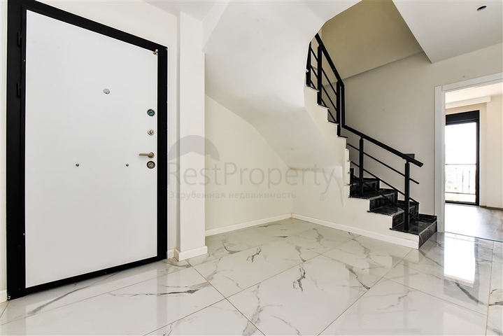 Spacious apartment in a new complex in Oba district