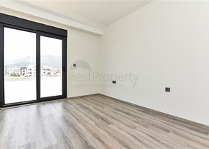 Spacious apartment in a new complex in Oba district