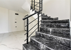 Spacious apartment in a new complex in Oba district