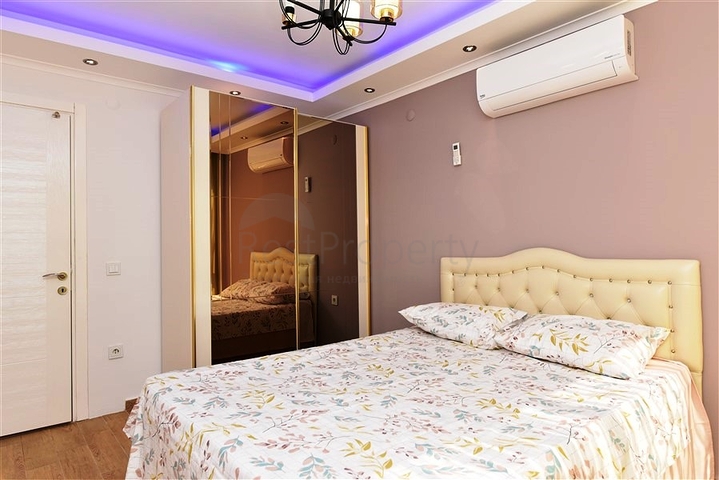 1+1 apartment in the Mahmutlar area at a distance of only 350 meters from the sea 