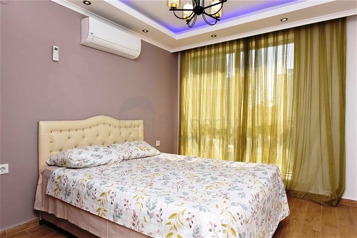 1+1 apartment in the Mahmutlar area at a distance of only 350 meters from the sea 