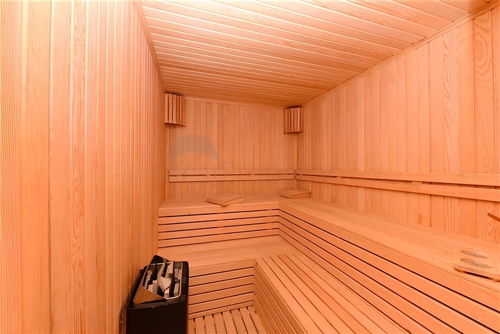 1+1 apartment in a new complex in Avsallar district