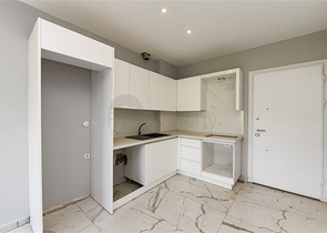 1+1 apartment in a new complex in Avsallar district