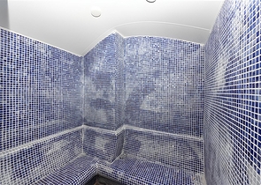 1+1 apartment in a new complex in Avsallar district