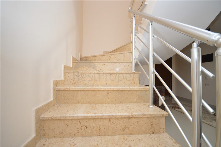 Duplex penthouse 3+1 100 m from the sea