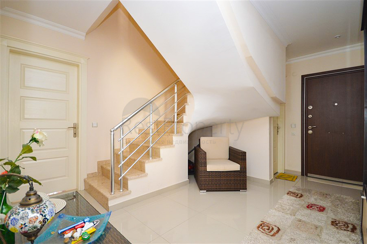 Duplex penthouse 3+1 100 m from the sea