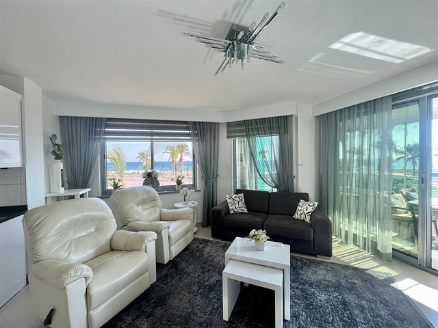 Apartment 2+1 on the first line in Oba district