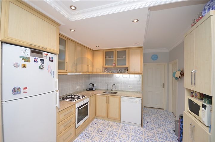 Cozy 2+1 apartment with its own garden plot