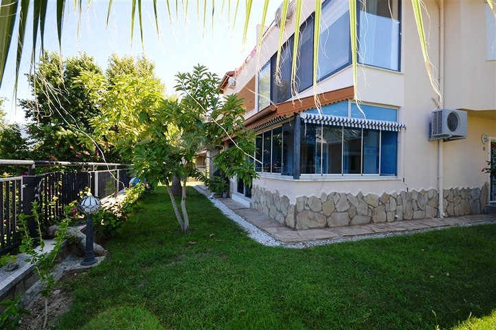 Cozy 2+1 apartment with its own garden plot