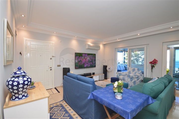 Cozy 2+1 apartment with its own garden plot