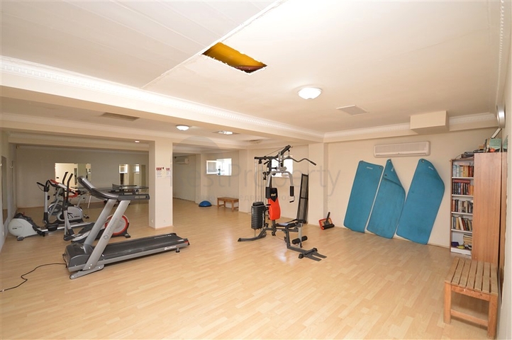 Cozy 2+1 apartment with its own garden plot