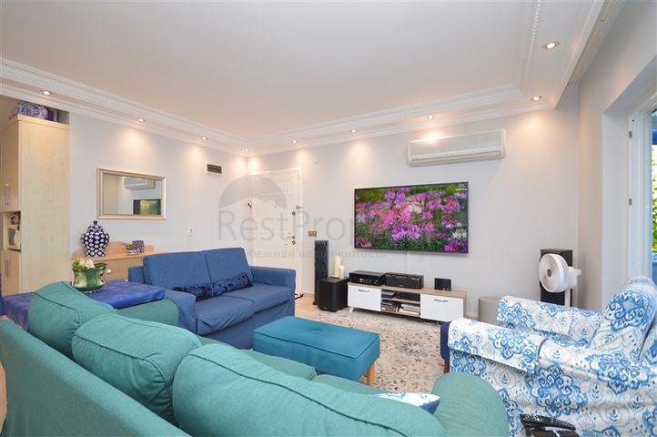 Cozy 2+1 apartment with its own garden plot