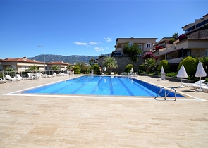 Cozy 2+1 apartment with its own garden plot