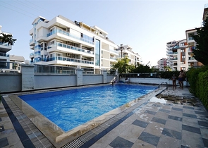 Two-bedroom spacious apartment with a separate kitchen in the Oba area