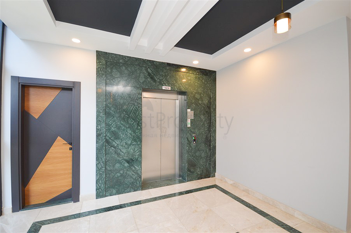 Commercial premises for rent in a promising area of Oba