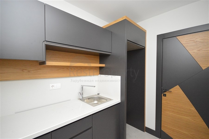 Commercial premises for rent in a promising area of Oba