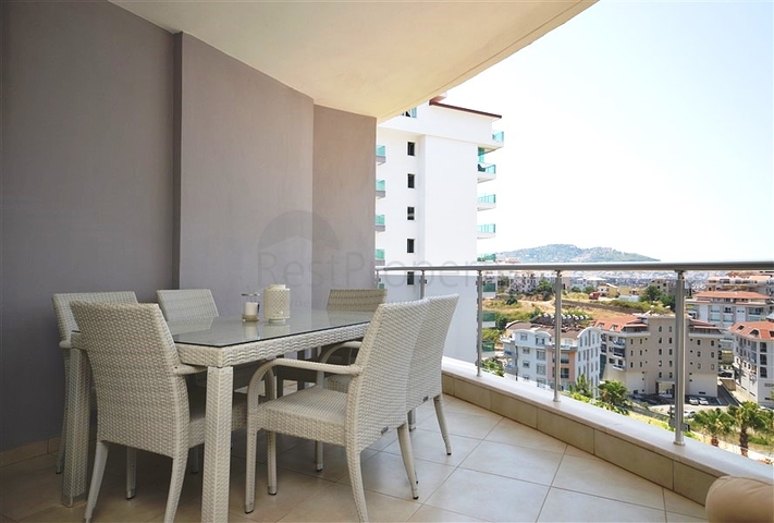 2+1 apartment in the central area of Alanya – Cikcilli
