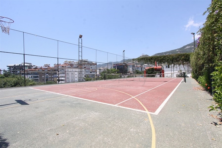 2+1 apartment in the central area of Alanya – Cikcilli