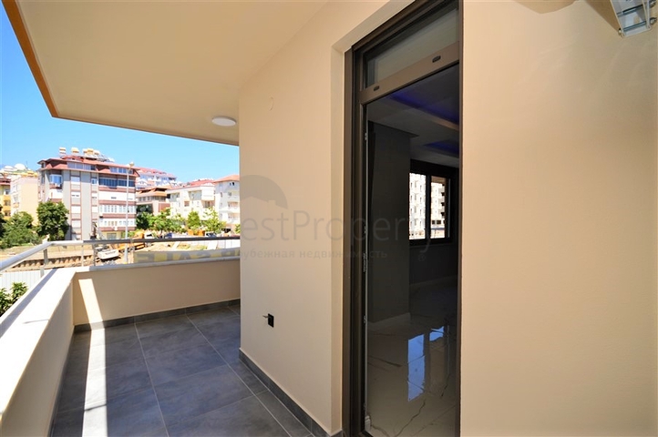 We present you a 1+1 apartment within walking distance to the sea in the Oba area
