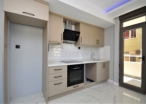 We present you a 1+1 apartment within walking distance to the sea in the Oba area