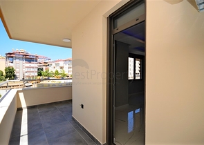 We present you a 1+1 apartment within walking distance to the sea in the Oba area