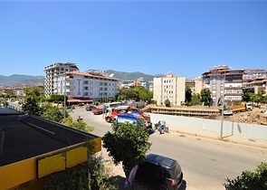 We present you a 1+1 apartment within walking distance to the sea in the Oba area