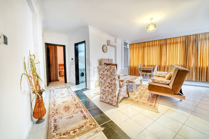 1+1 apartment in the center of Alanya 